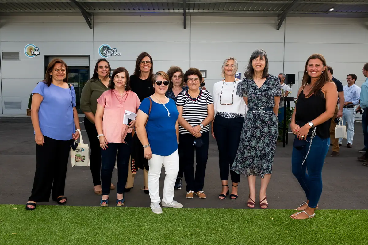 Colaboradoras da Borrego Leonor e Irmão na inauguração das instalações de Almeirim.